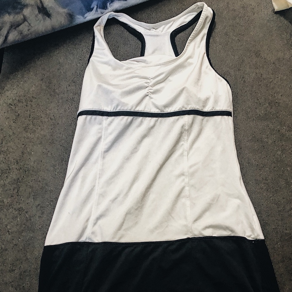 New balance women’s tennis outfit
